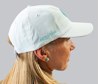 Heatherwhiteandtealhat1 2 a34da6b3 181e 49fb a4d7 4f0eacd9bb3a